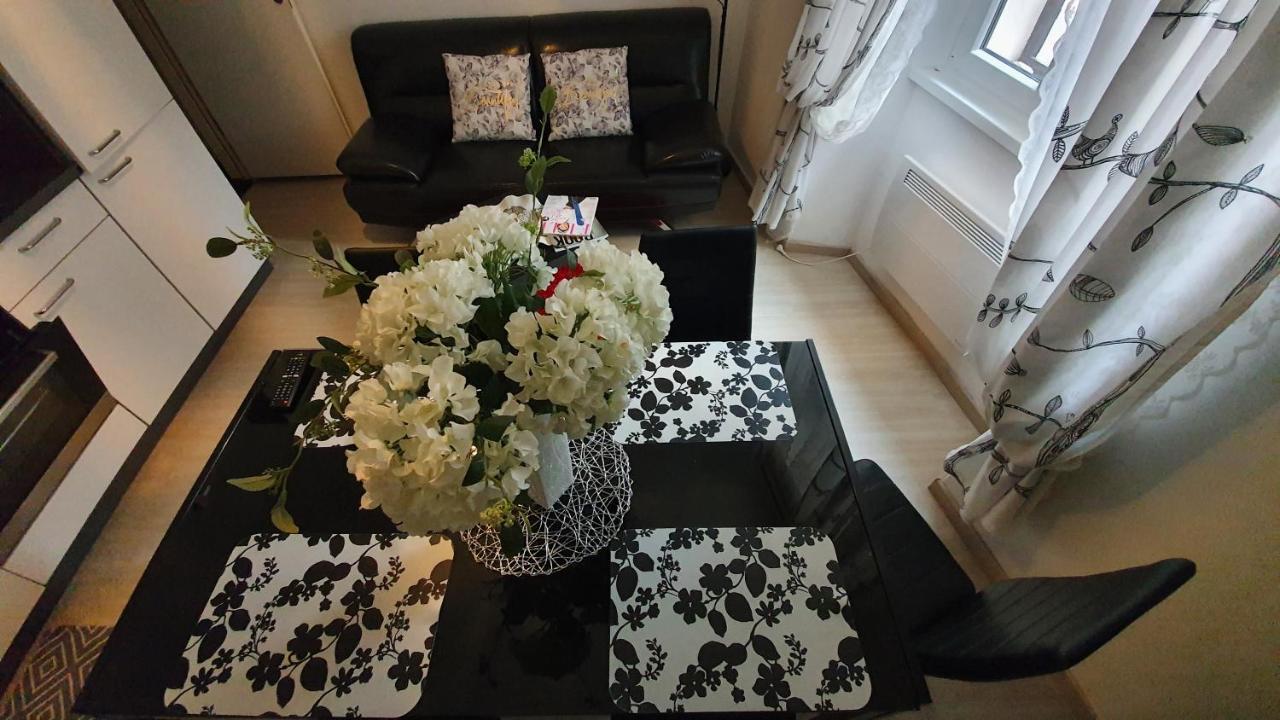 Apartments Paris อูมัค ภายนอก รูปภาพ